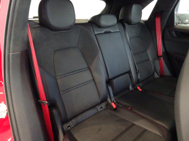 Porsche Cayenne 12
