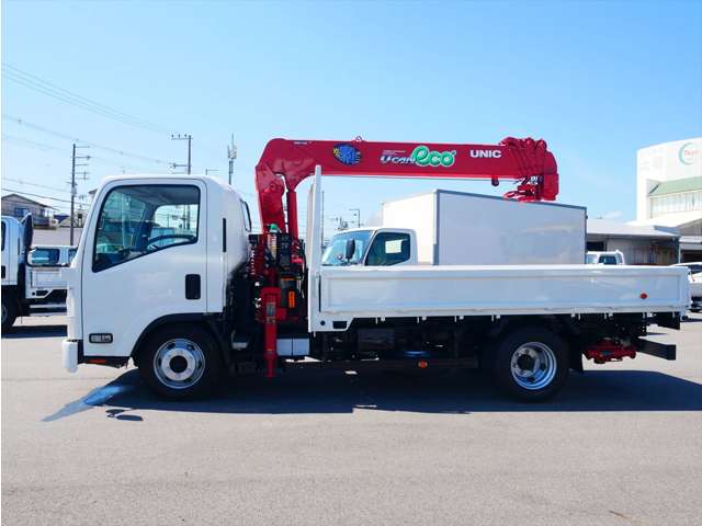 Isuzu Elf 2