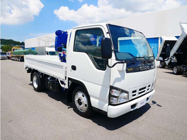 Isuzu Elf 4