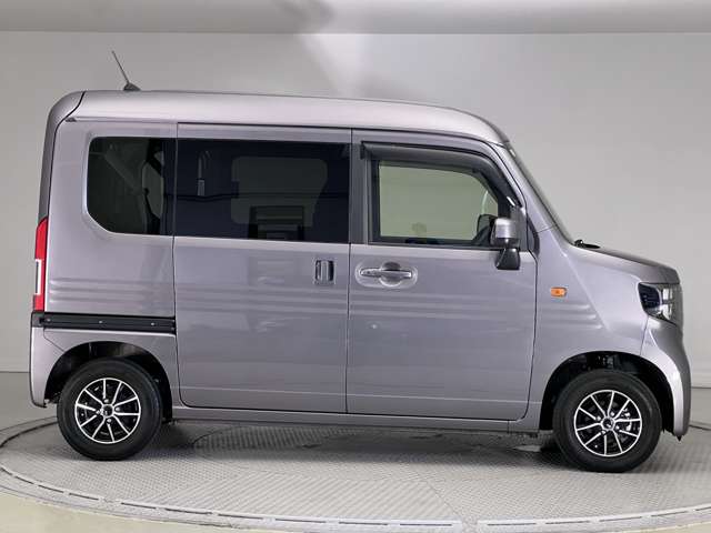 Honda N-VAN 10