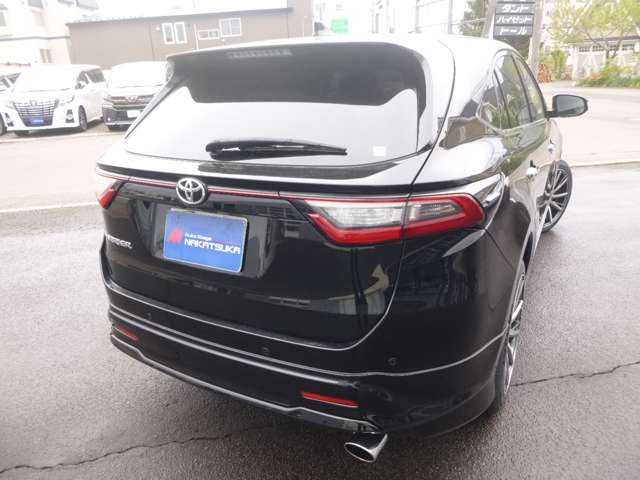 Toyota Harrier 2
