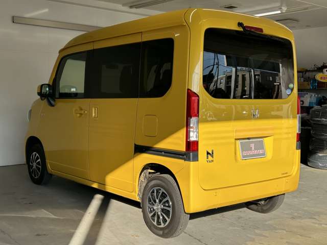 Honda N-VAN 11