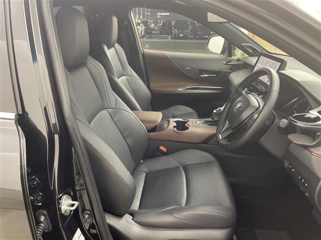 Toyota Harrier 6