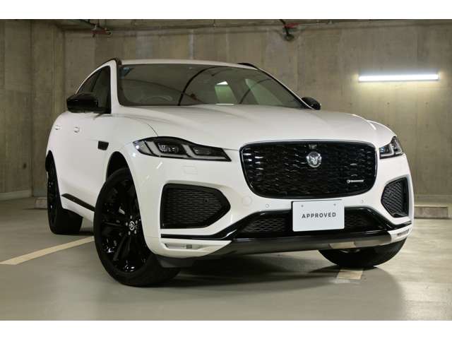 Jaguar F-Pace 4