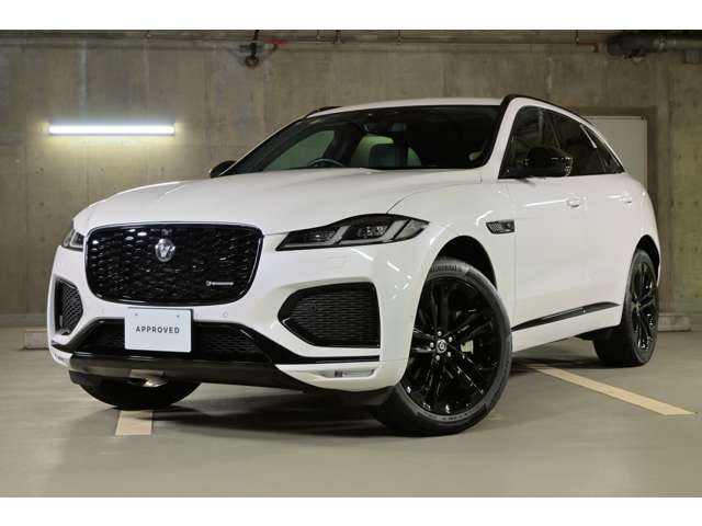 Jaguar F-Pace 6