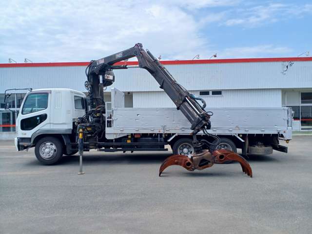 Mitsubishi Fuso Fighter 9