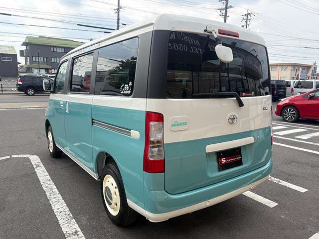 Toyota Town Ace Van 9