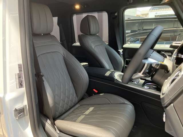 Mercedes-Benz G-Class 11
