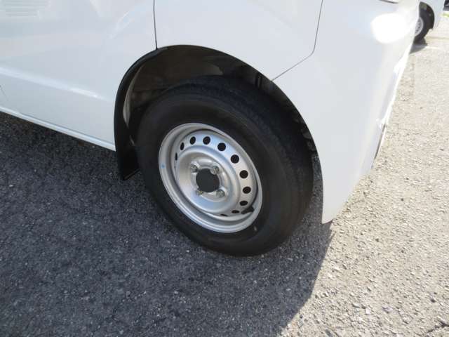 Nissan NV100 Clipper 7