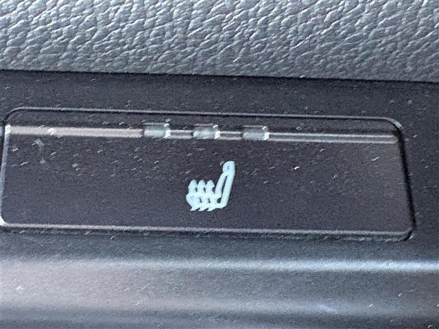 Lexus UX 7
