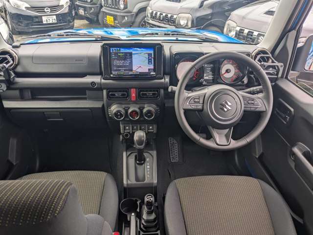 Suzuki Jimny 11