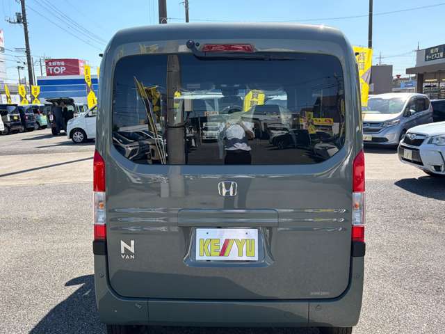 Honda N-VAN 8