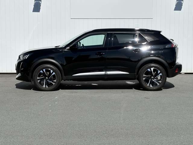 Peugeot SUV 2008 12