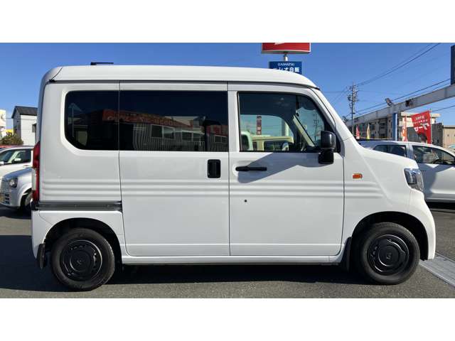 Honda N-VAN 10
