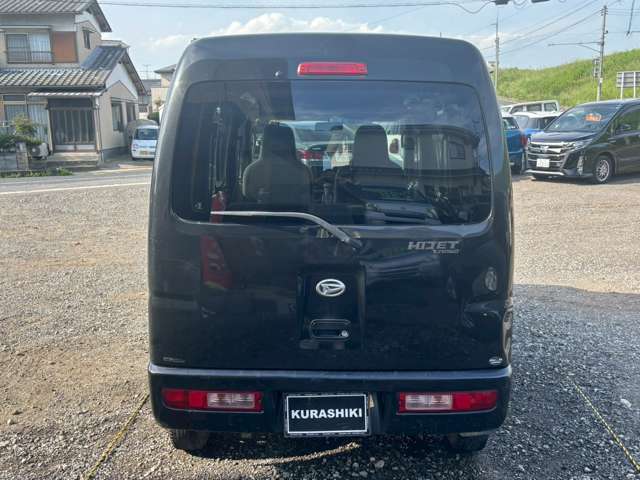Daihatsu Hijet Cargo 7