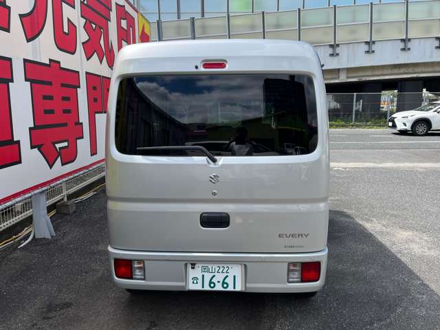 Suzuki Every 8
