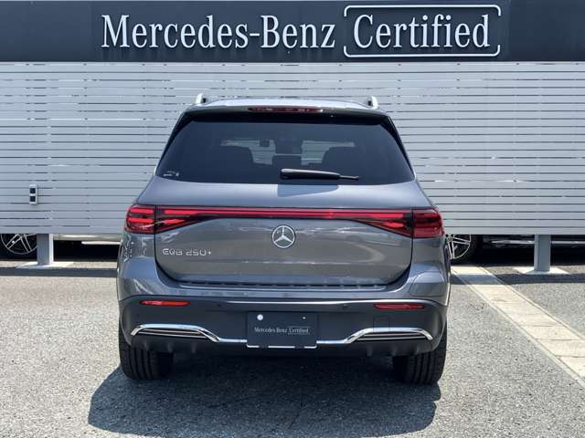 Mercedes-Benz EQB 6