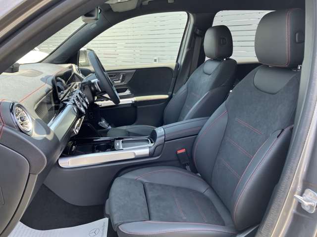 Mercedes-Benz EQB 9