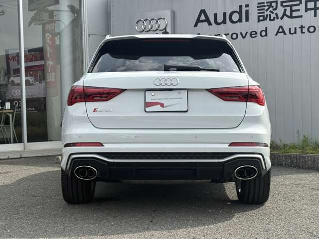 Audi RS Q3 9