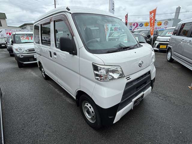 Daihatsu Hijet Cargo 3