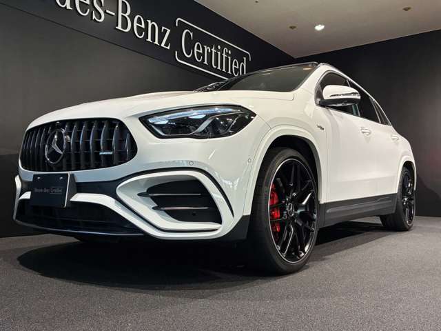Mercedes-Benz GLA-Class 8