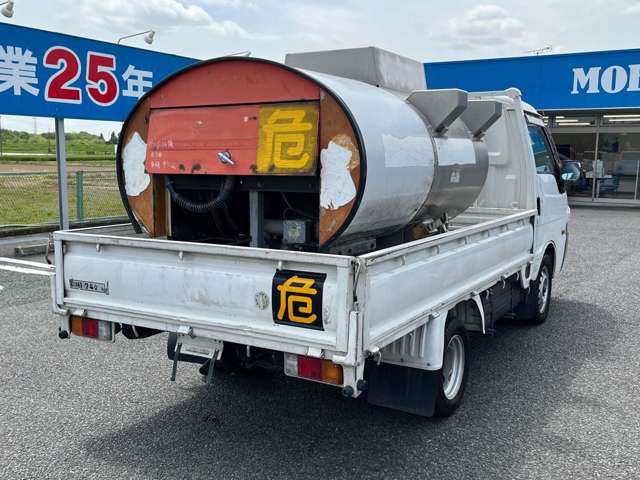 Mazda Bongo Truck 8