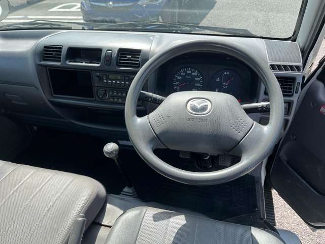 Mazda Bongo Truck 10