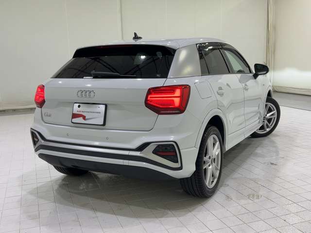Audi Q2 6