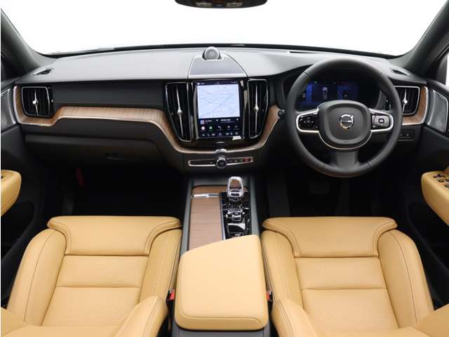 Volvo XC60 4