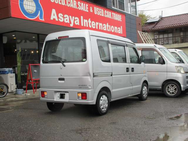 Suzuki Every 2