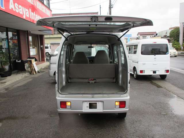 Suzuki Every 9