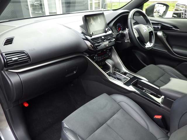 Mitsubishi Eclipse Cross 12
