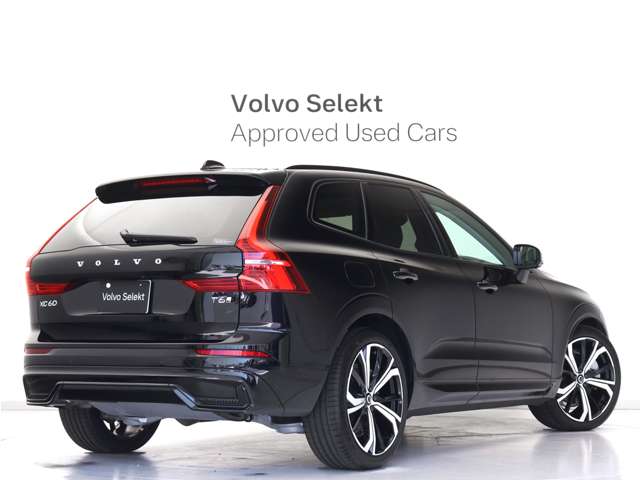 Volvo XC60 8