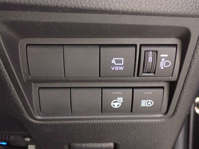 Toyota Yaris Cross 8