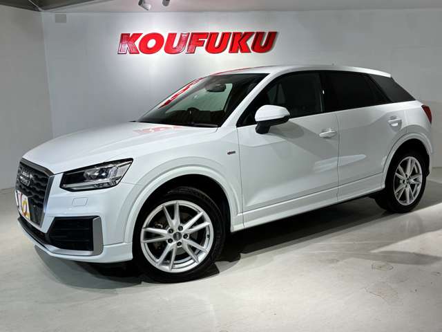 Audi Q2 4