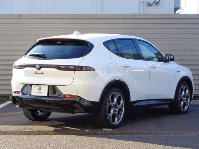 Alfa Romeo トナーレ 2