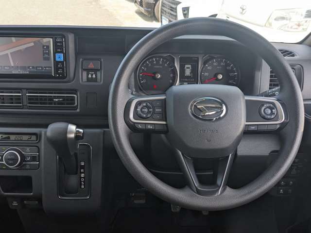 Daihatsu Atrai 12