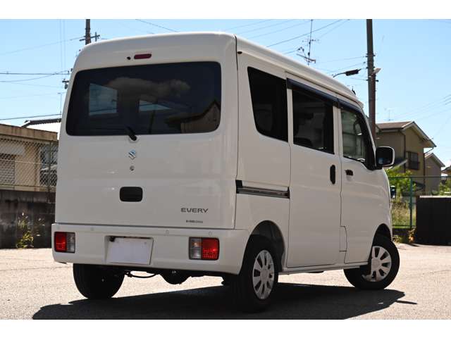 Suzuki Every 3