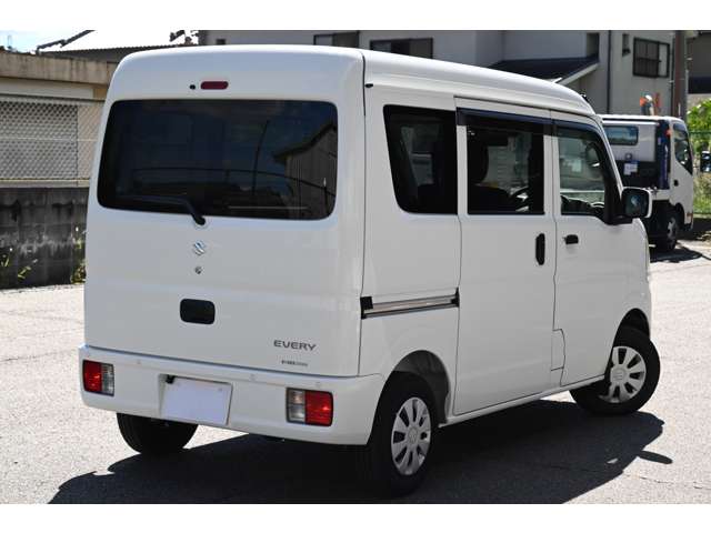 Suzuki Every 7