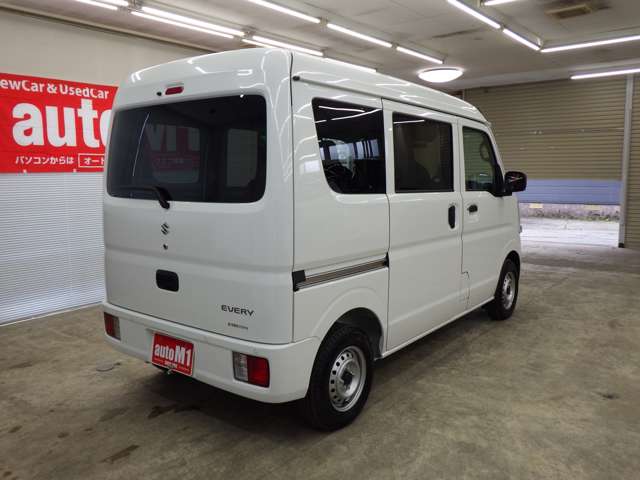 Suzuki Every 8