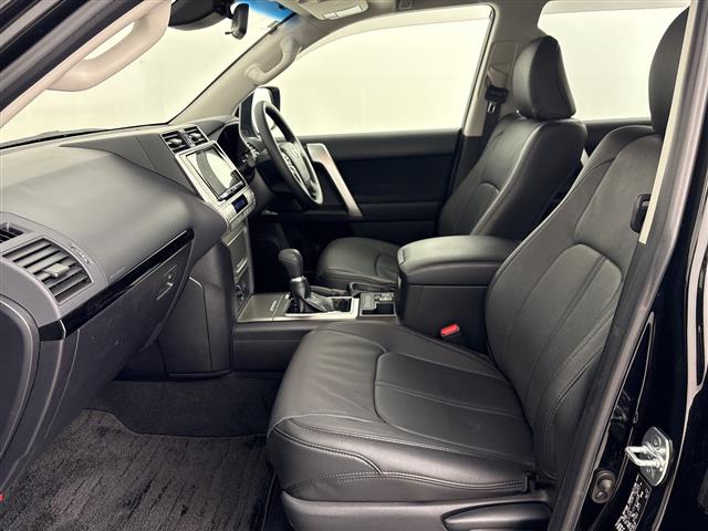 Toyota Land Cruiser Prado 12