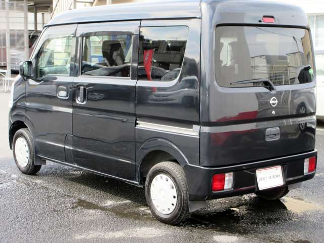 Nissan NV100 Clipper 12