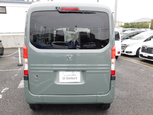 Honda N-VAN 11