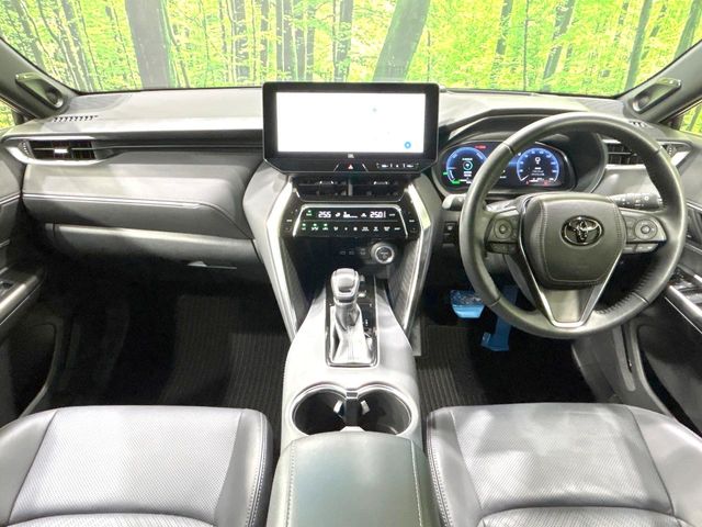 Toyota Harrier 8