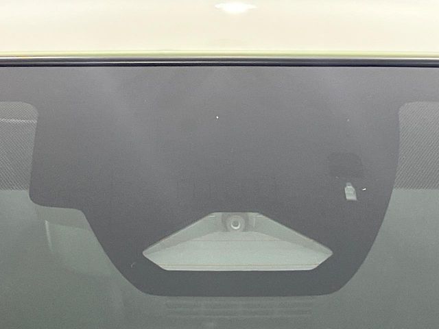 Toyota Corolla Cross 8