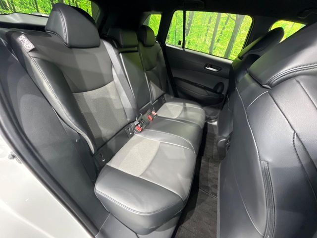 Toyota Corolla Cross 10