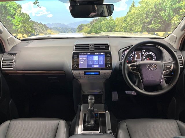 Toyota Land Cruiser Prado 2
