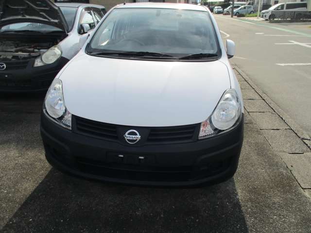Nissan AD 3