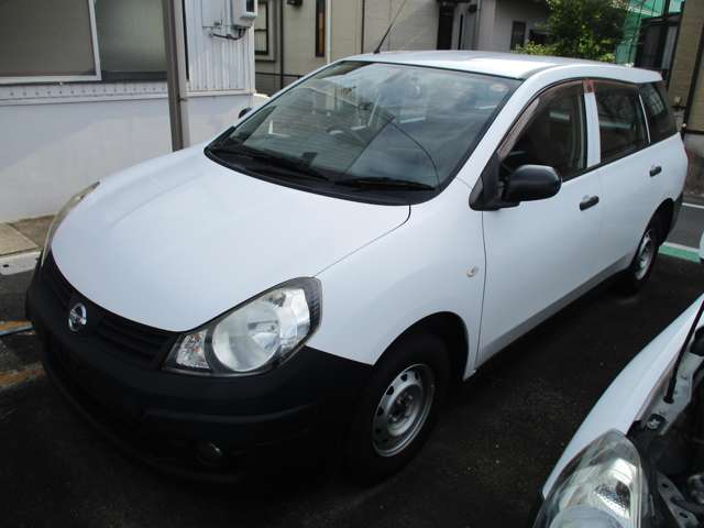 Nissan AD 2