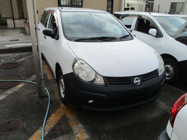 Nissan AD 3